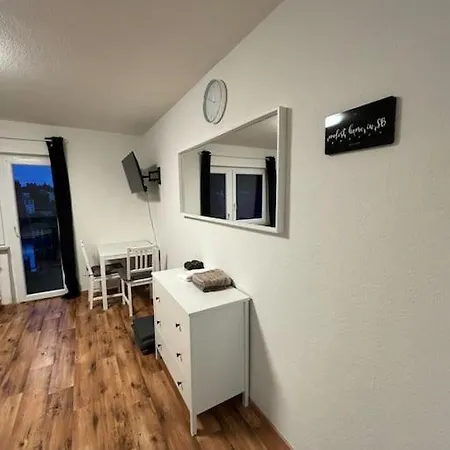 Gemuetliche Wohnung Mit Balkon Saarbrücken Exterior foto