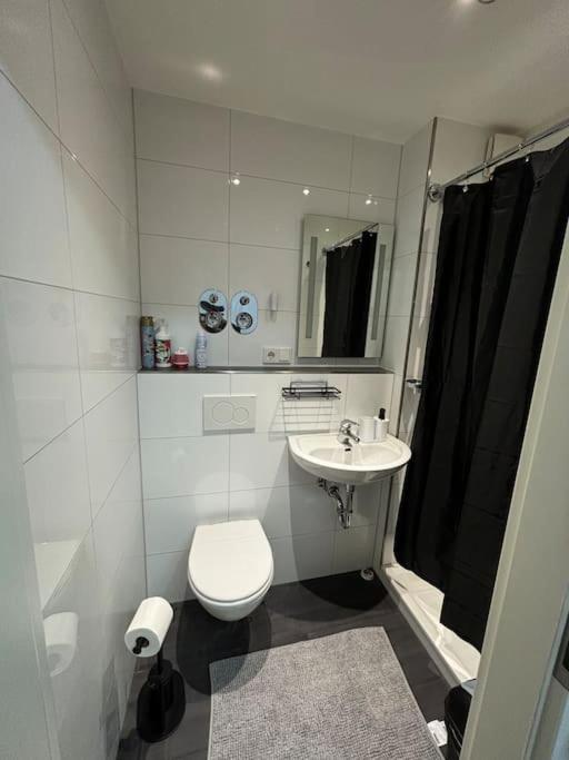 Gemuetliche Mit Balkon Apartment Saarbruecken